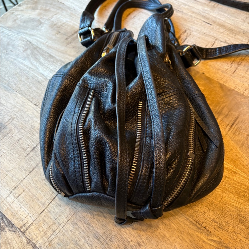 The Sak Strappy Black Leather Zipper Satchel Bucket Bag Y2K Kedzie - Picture 8 of 16